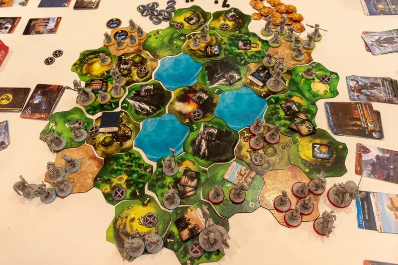 Monumental Core Box (FR)